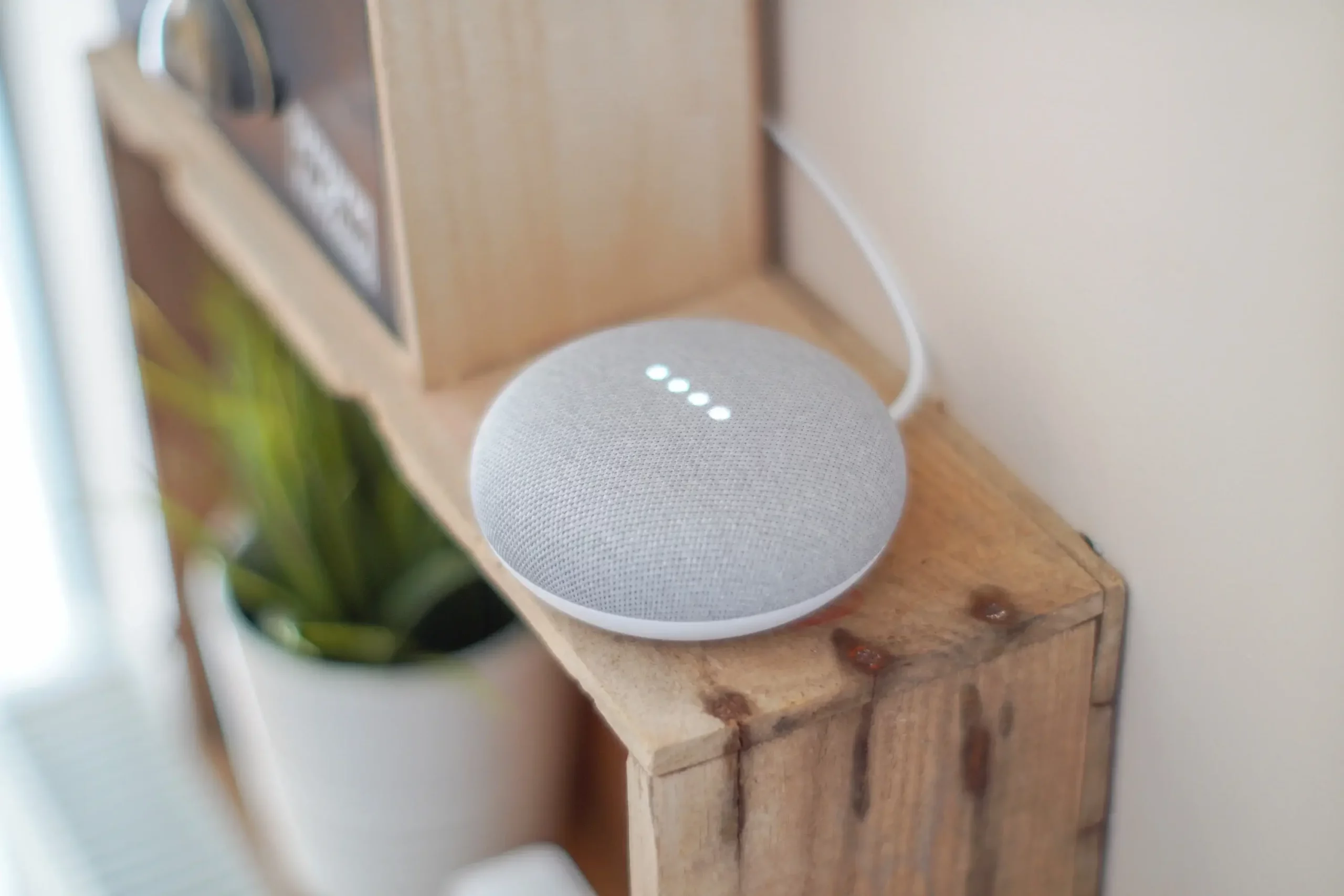 Smart Home Hardware, Google example smart speaker