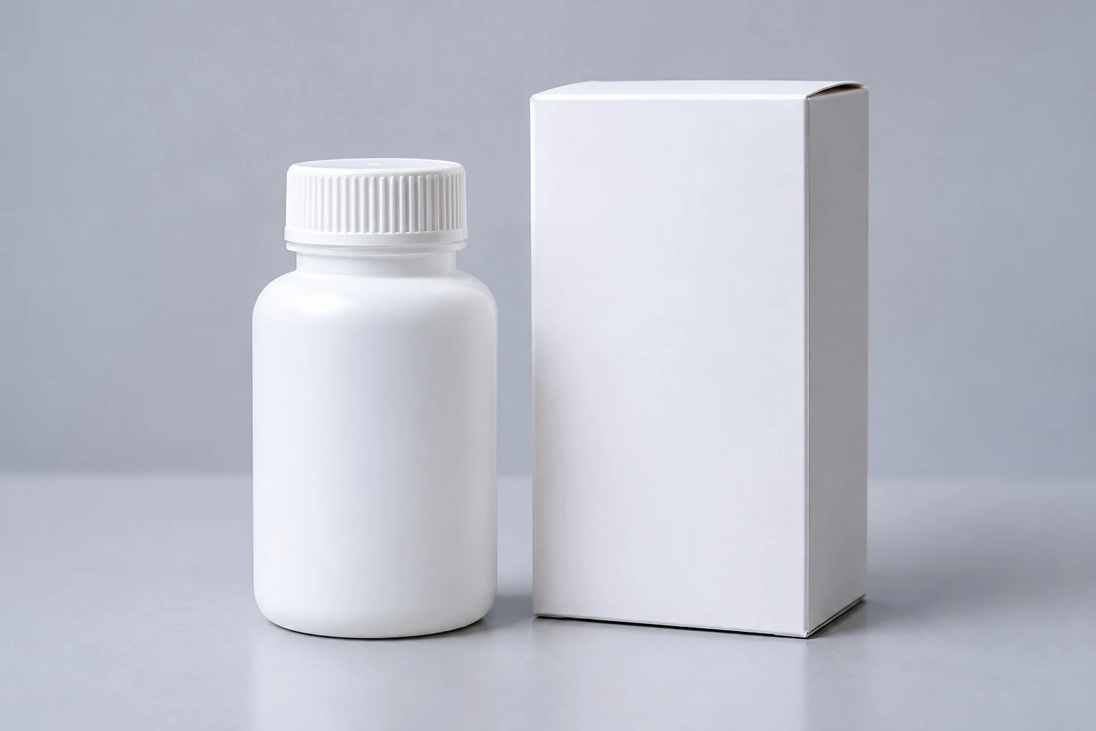 Blank bottle and box ready for branding by a private label manufacturer